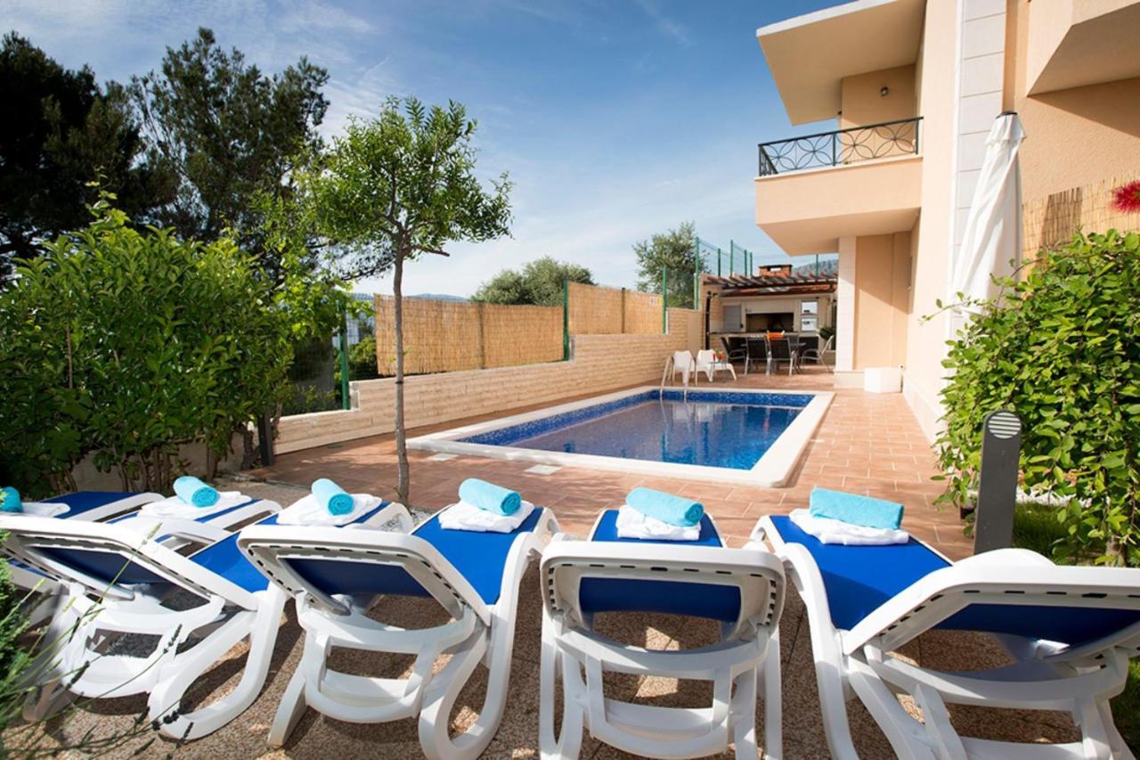 Apartment Sasso Сплит Екстериор снимка
