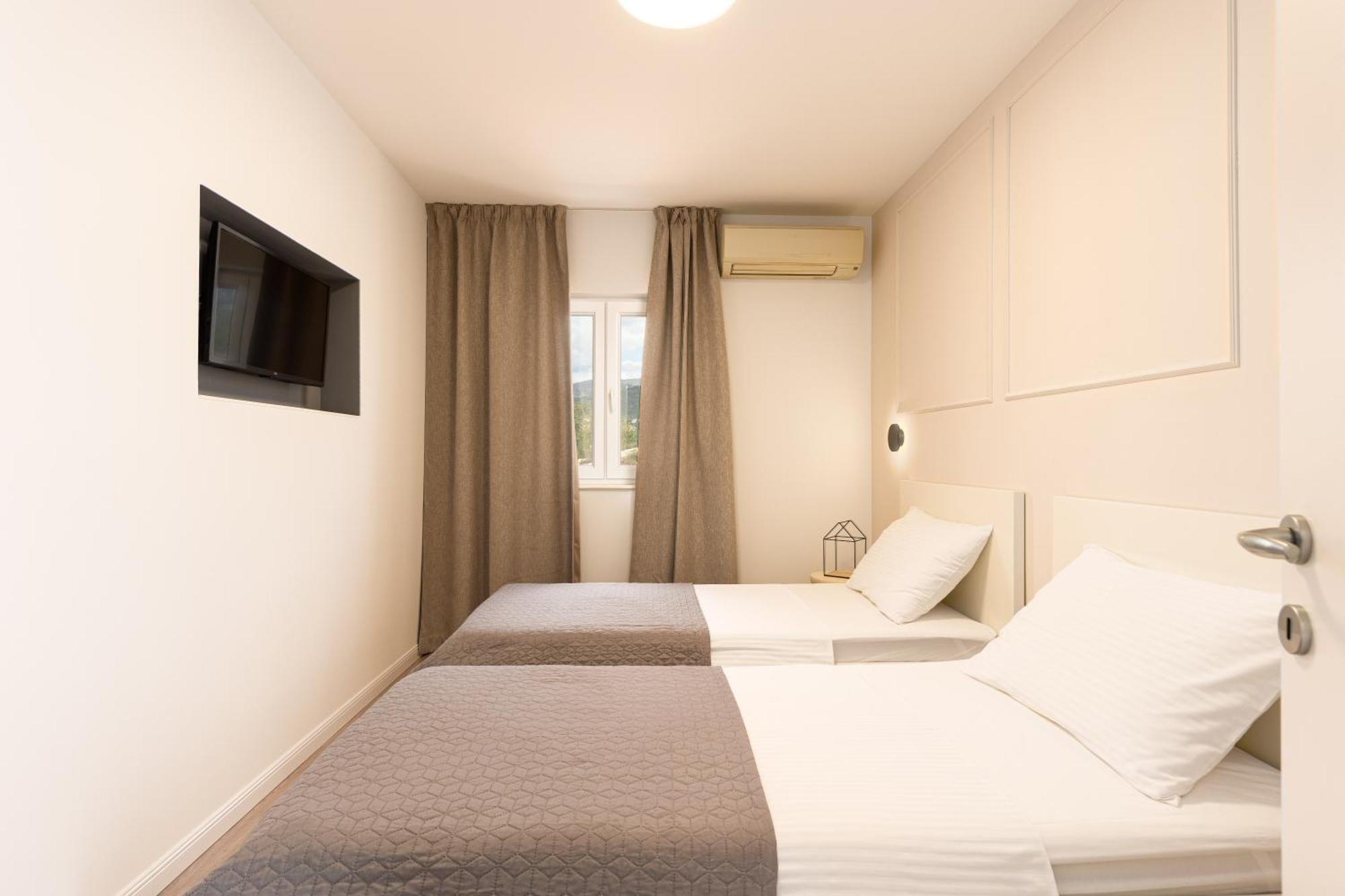 Apartment Sasso Сплит Екстериор снимка