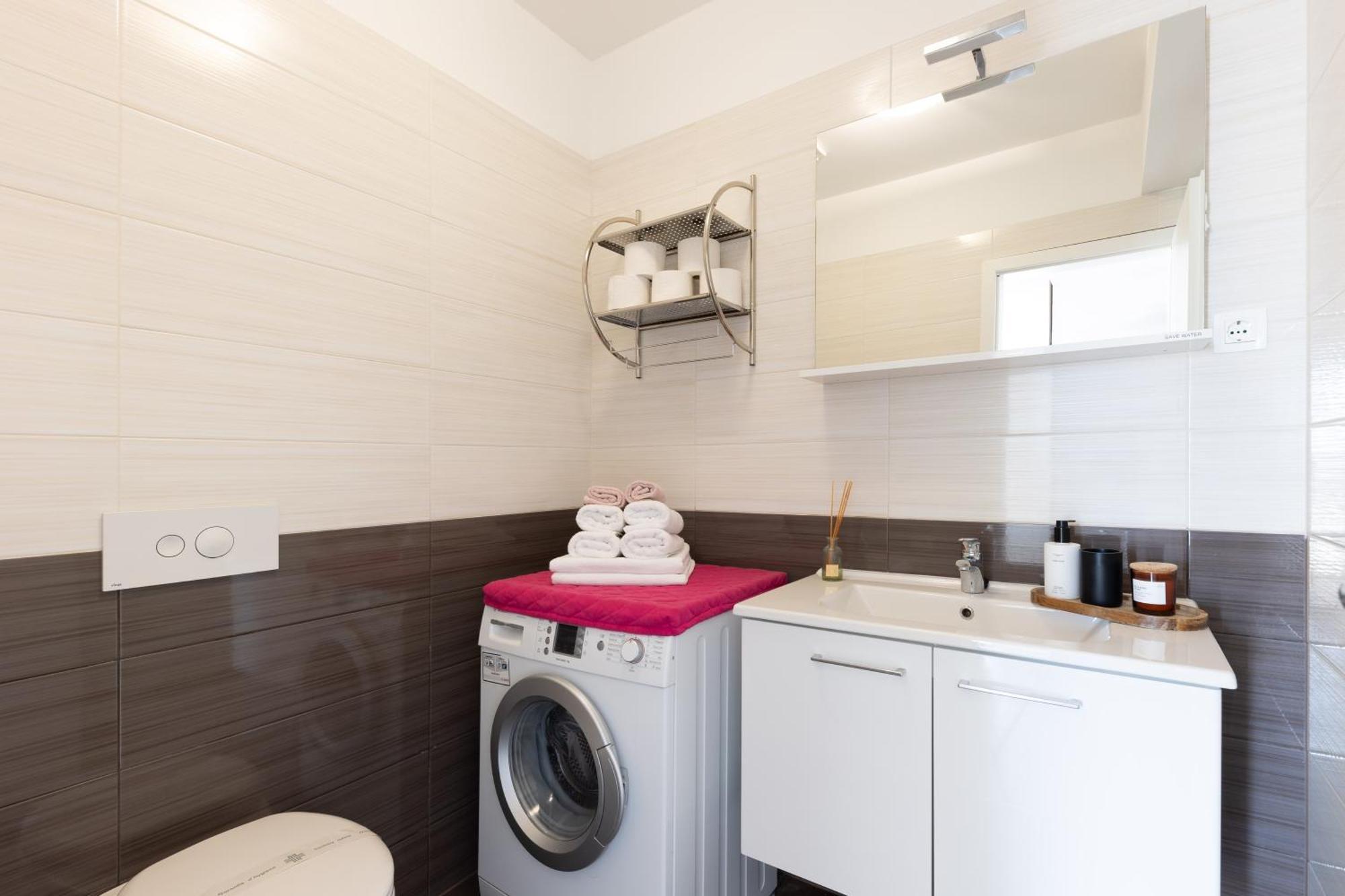Apartment Sasso Сплит Екстериор снимка